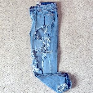 One Teaspoon Ripped Boyfriend Jeans